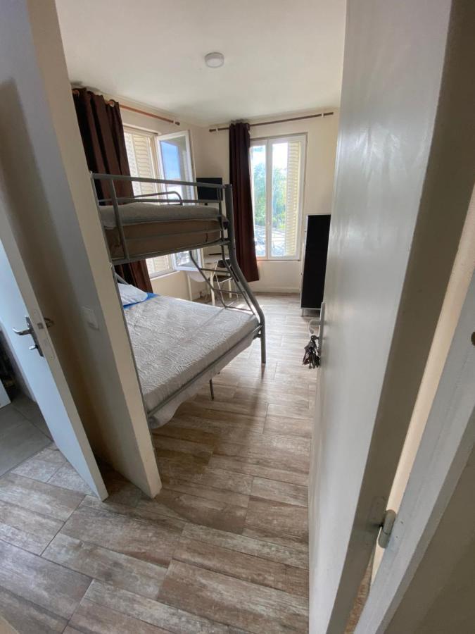 Rent Appart - Colombes โคล็อมบ์ ภายนอก รูปภาพ