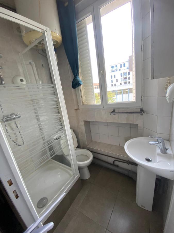 Rent Appart - Colombes โคล็อมบ์ ภายนอก รูปภาพ